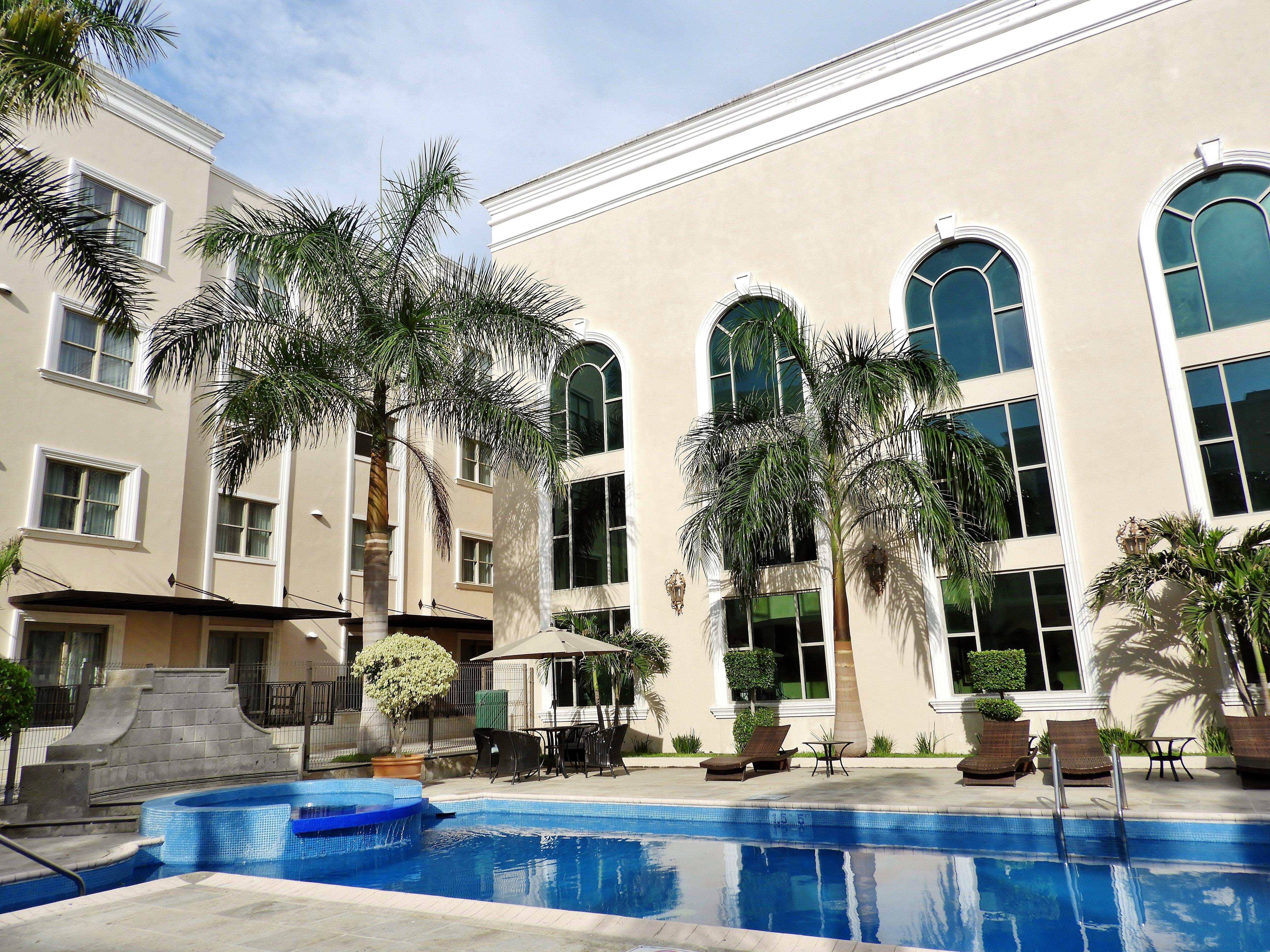 Holiday Inn Reynosa Zona Dorada Eksteriør billede