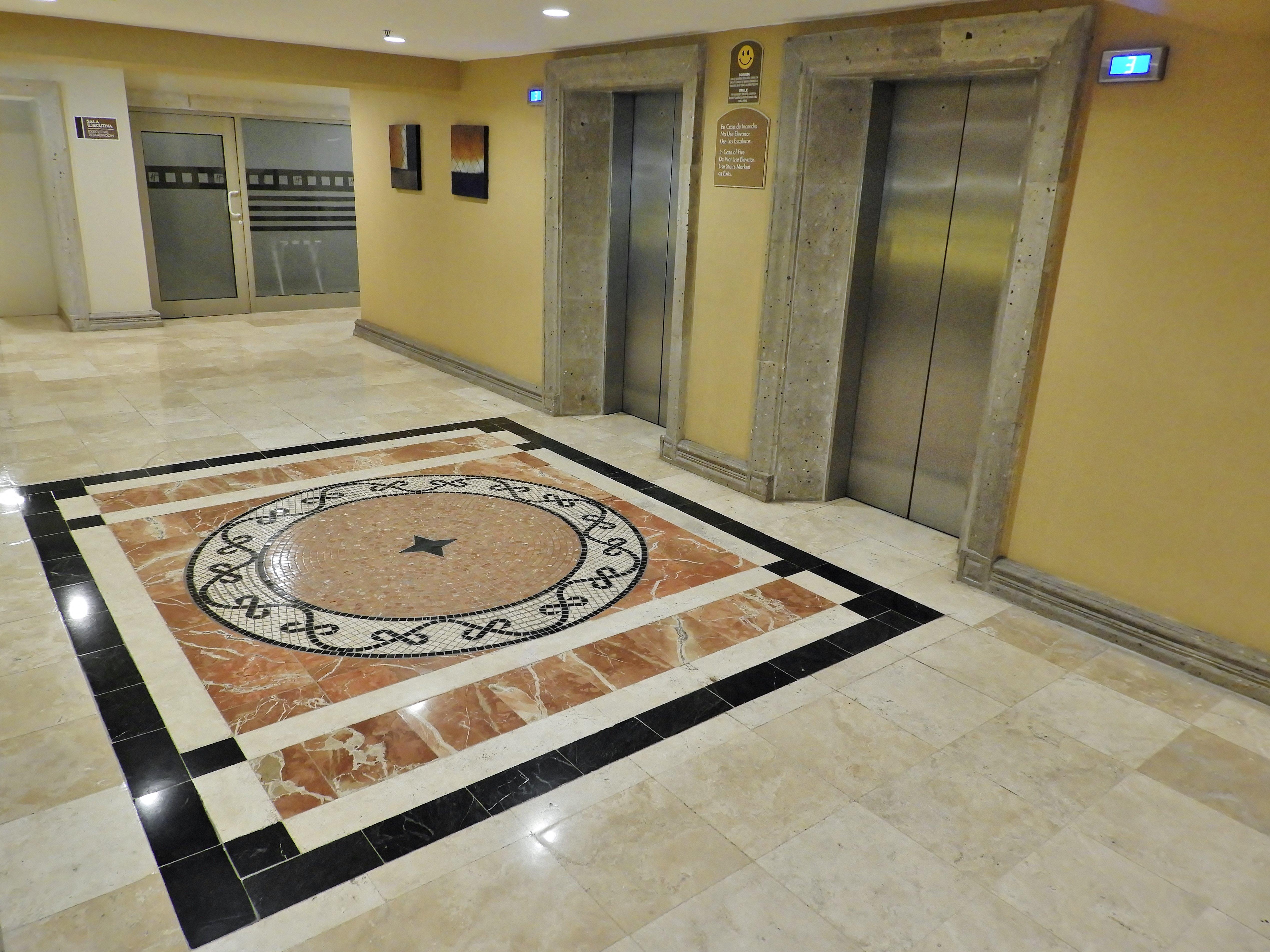 Holiday Inn Reynosa Zona Dorada Eksteriør billede