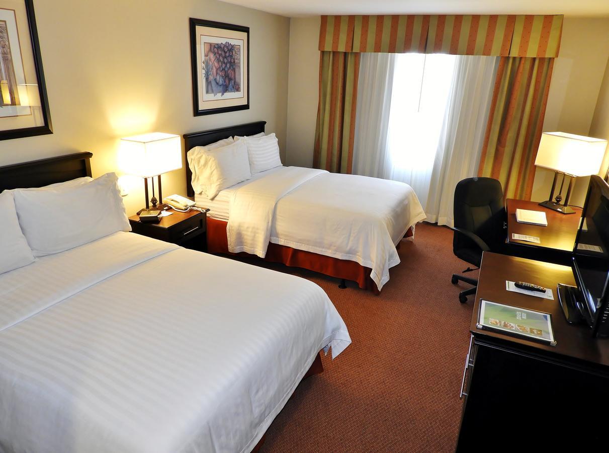 Holiday Inn Reynosa Zona Dorada Eksteriør billede